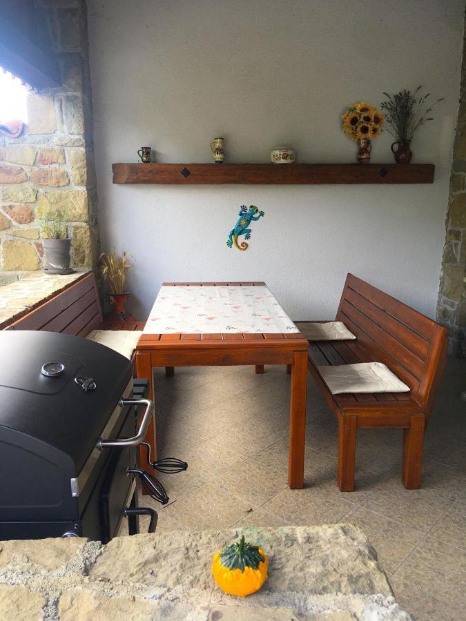 Adori Appartement Ilirska Bistrica Buitenkant foto